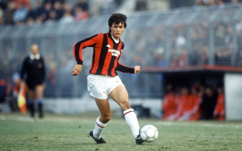 paolo maldini hậu vệ xuất sắc nhất lịch sử